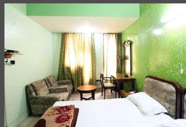 Hotel Sukant Palace Delhi  Exterior foto